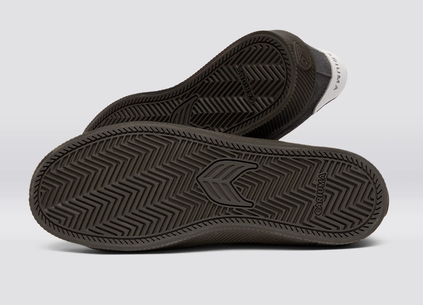 SALVAS Magnet Grey Suede Warm White Logo Sneaker - Image 6