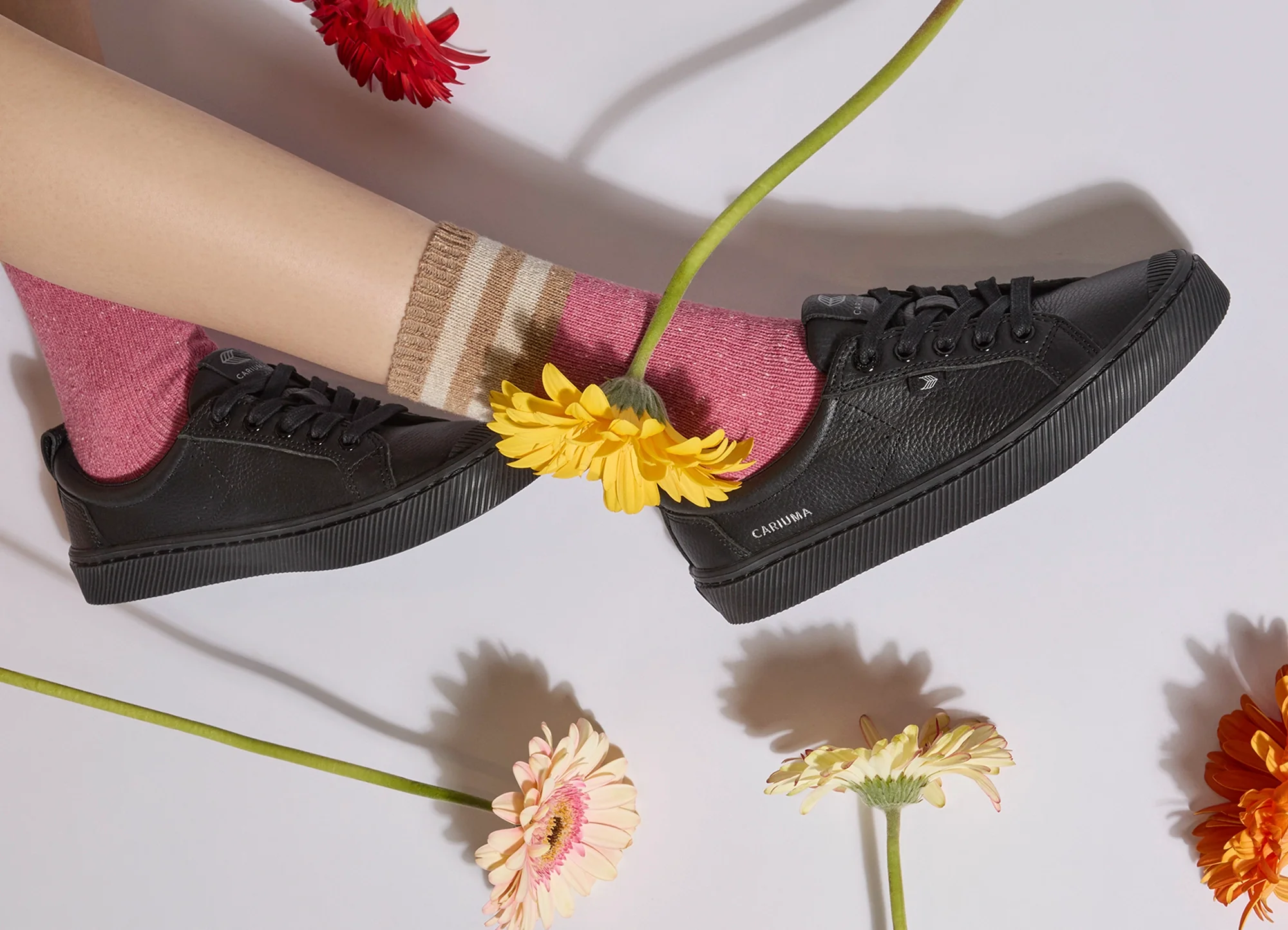 OCA Low Premium Leather Black - Image 6