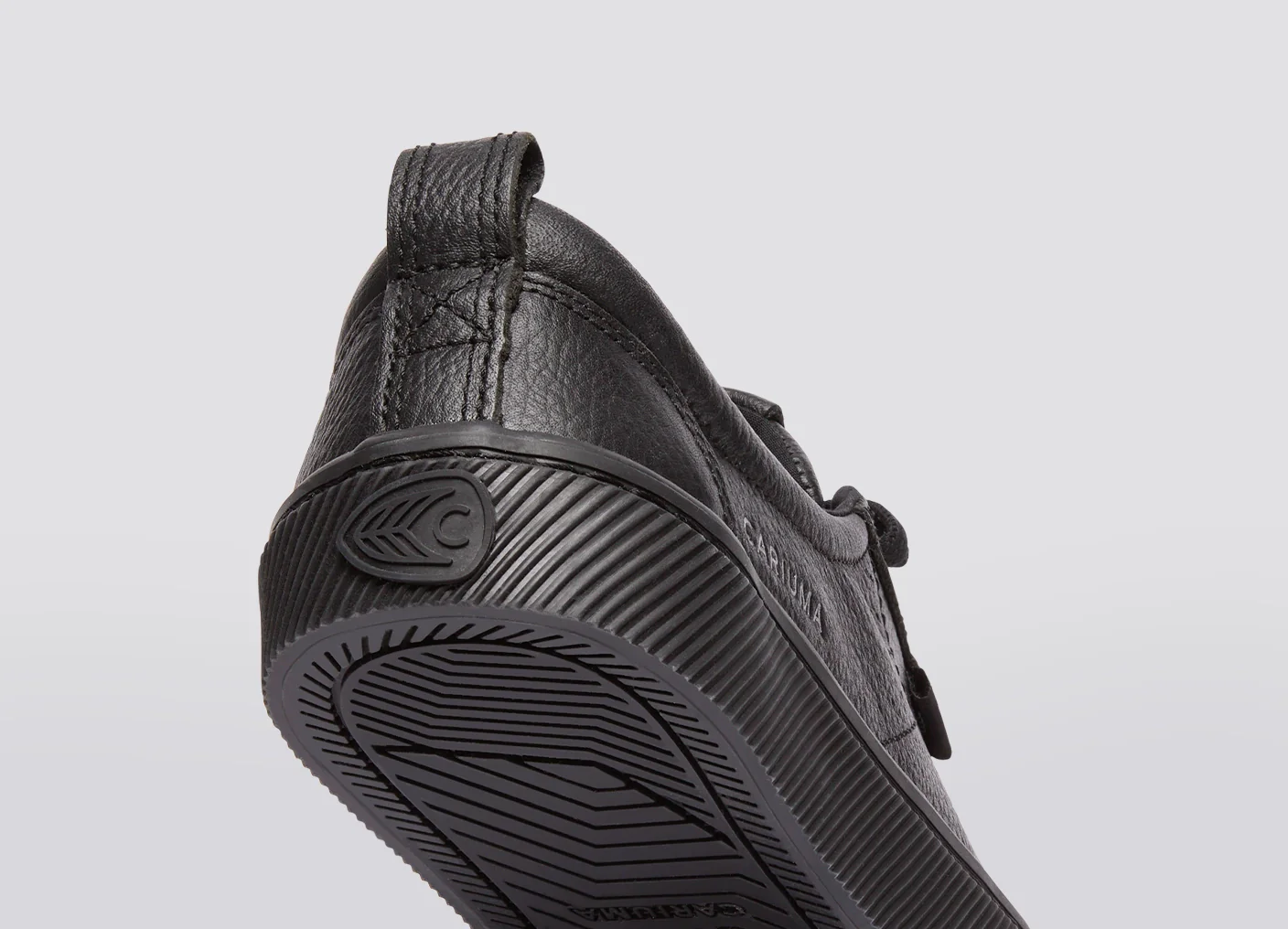OCA Low Premium Leather Black - Image 7